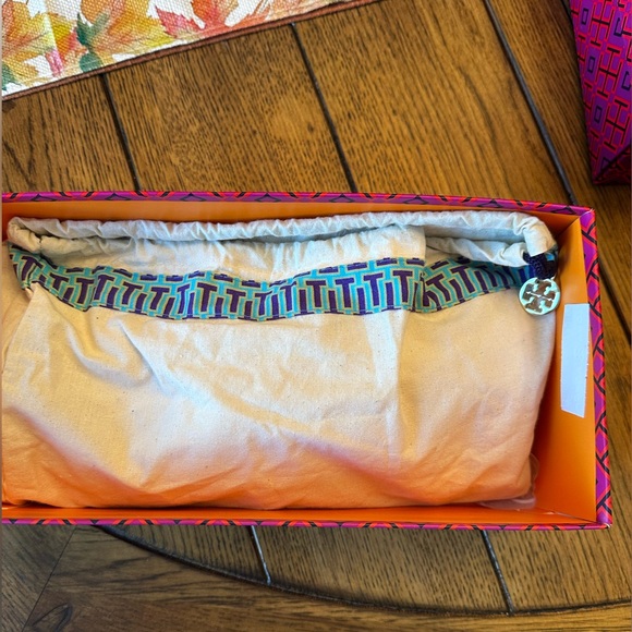 Tory Burch Bombe Miller Slide - Picture 11 of 14